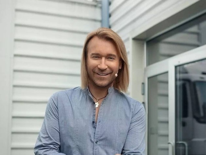 У Мережі показали свіже фото Винника: як змінився співак за 4 роки