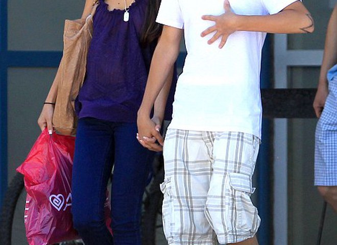 Селена Гомес