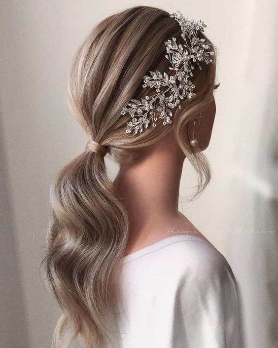 Модные свадебные прически на короткие, средние и длинные волосы