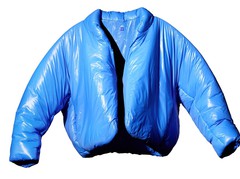 Куртка YEEZY Gap из переработанного нейлона