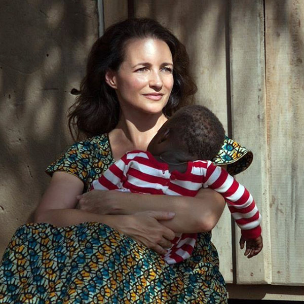 Топ-10 знаменитостей, які виховують прийомних дітей