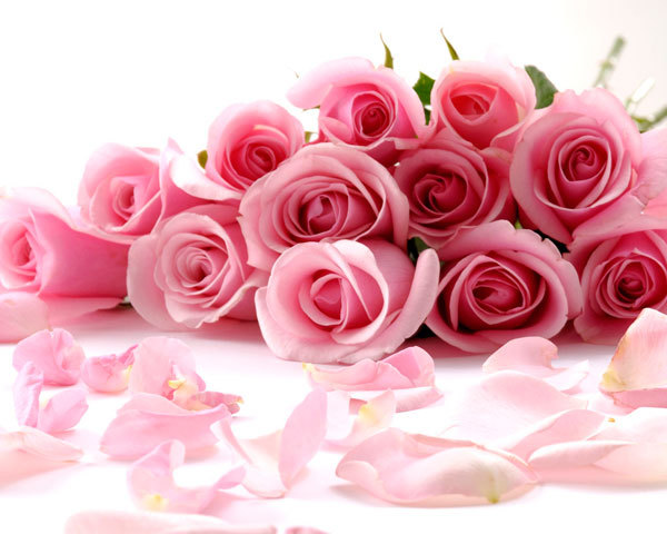 Открытки с днем рождения женщине с букетами цветов