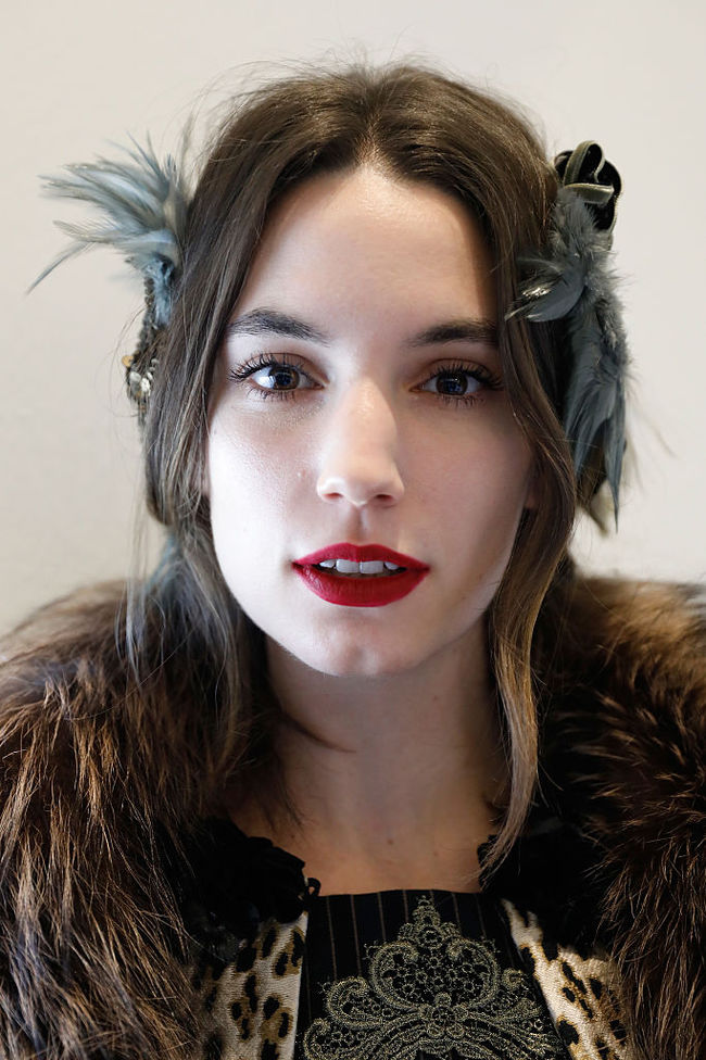 Червона помада на кожен день