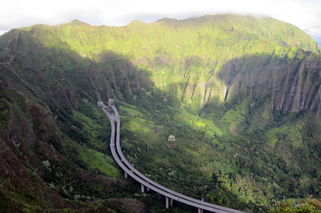Сходи до неба: екстремальна стежка на Гаваях