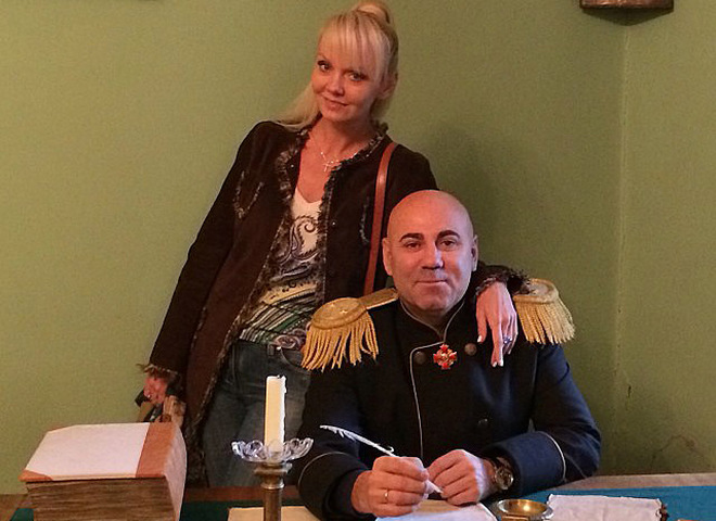 Иосиф Пригожин похвастался фигурой Валерии