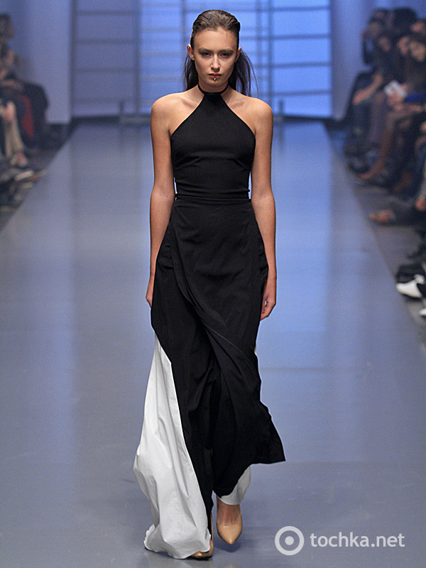 Показ ANTON BELINSKIY