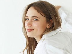 Анна Кошмал