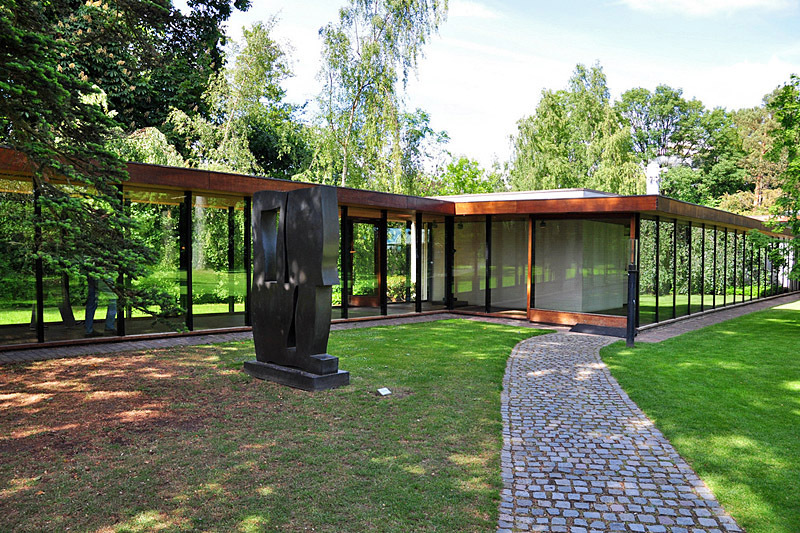 Лучшие музеи Скандинавии: Музей современного искусства «Луизиана», Хумбелек, Дания