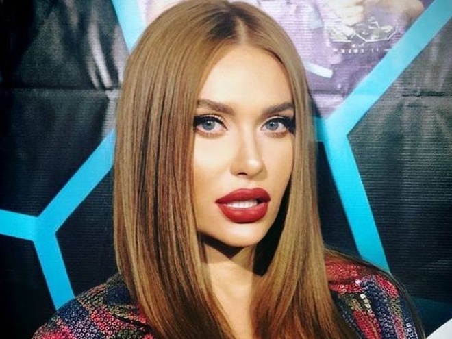 Слава Камінська показала, який зараз має вигляд її мама-іменинниця