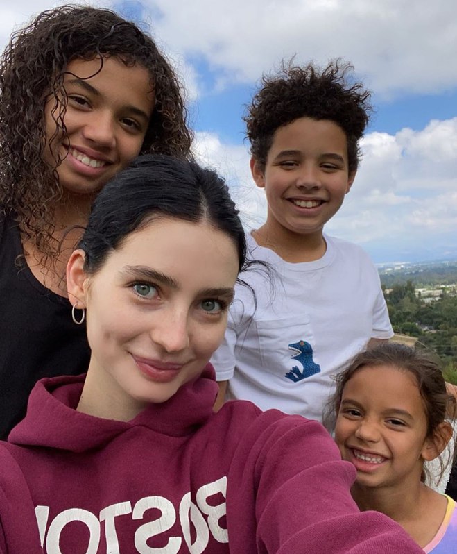 Мидоу Уокер с детьми Вина Дизеля