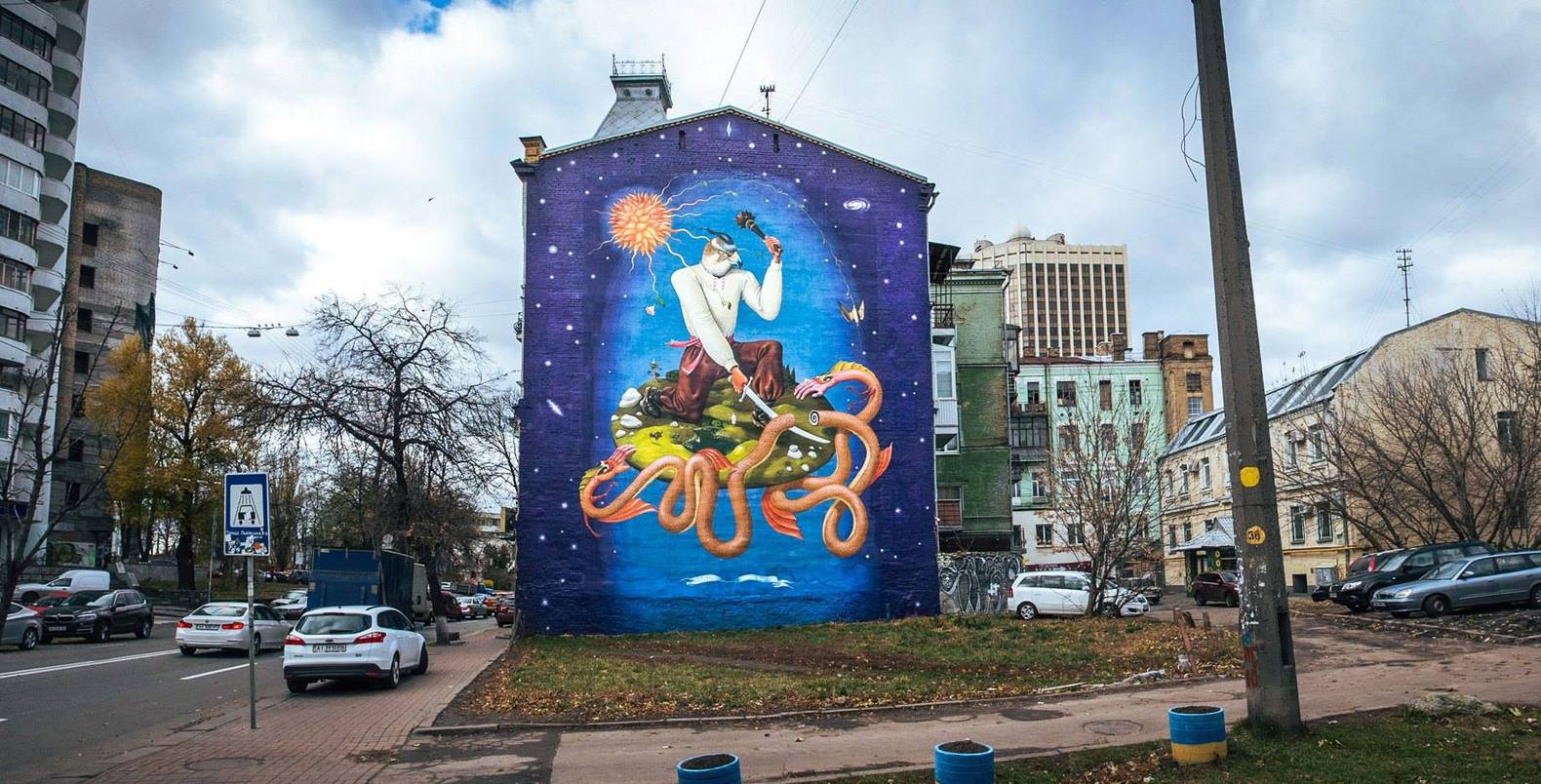 Прекрасне поруч: 25 найкрасивіших і найпопулярніших муралів в Києві