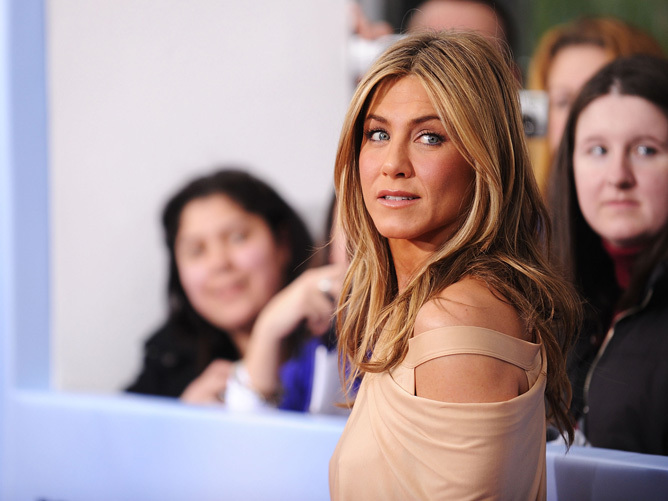 Дженіфер Еністон, Сандра Балок