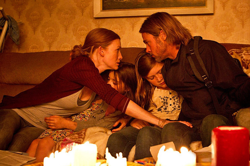 Кадри з фільму Війна світів Z