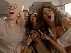 Билли Айлиш выпустила клип Lost Cause