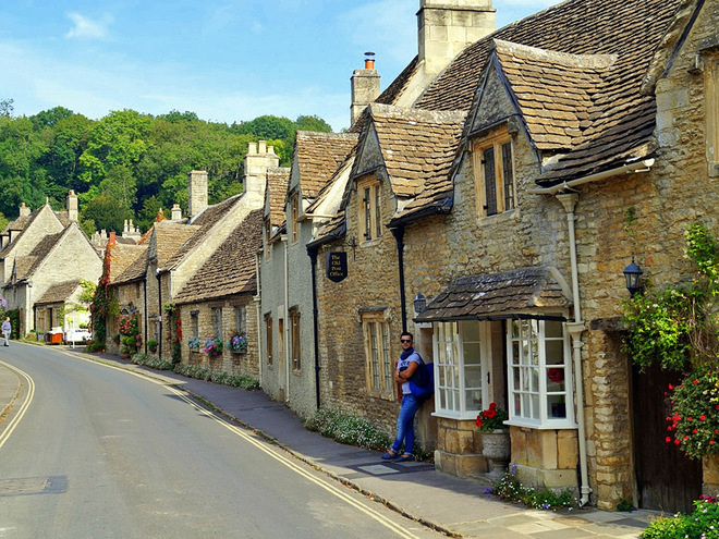 Деревня Castle Combe