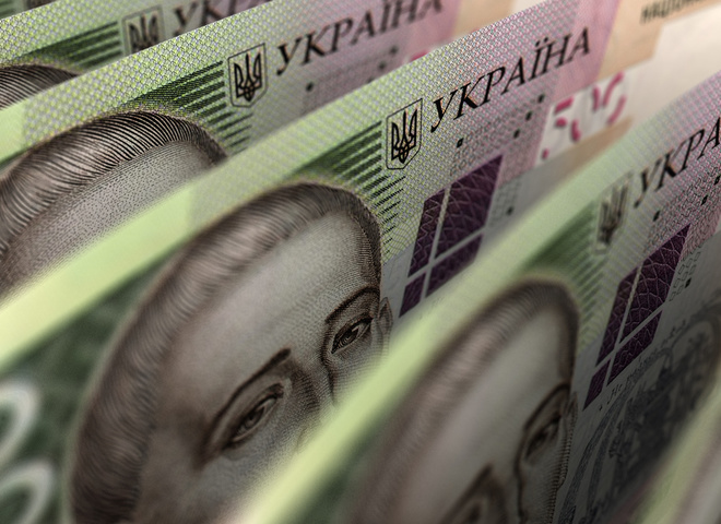 Середня зарплата в Україні у 2019 році складе 10 129 грн