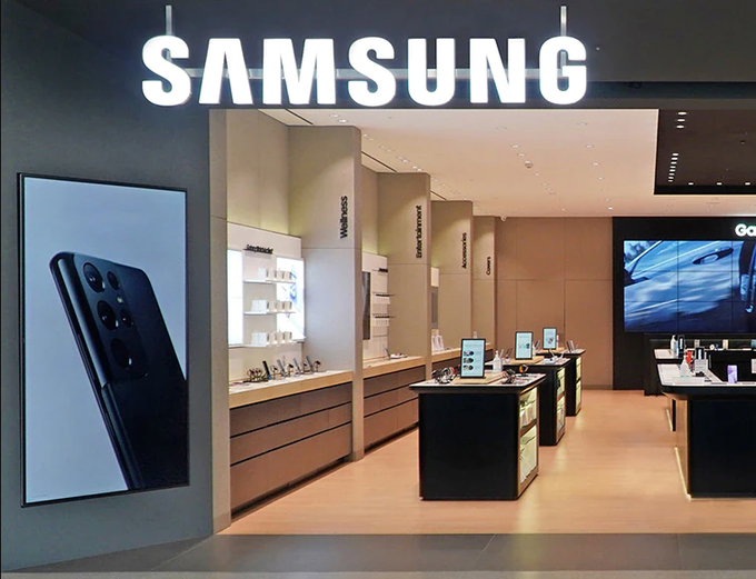 Брендовый магазин Samsung Experience Store