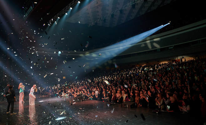 Концерт НеАнгелов во Дворце "Украина"