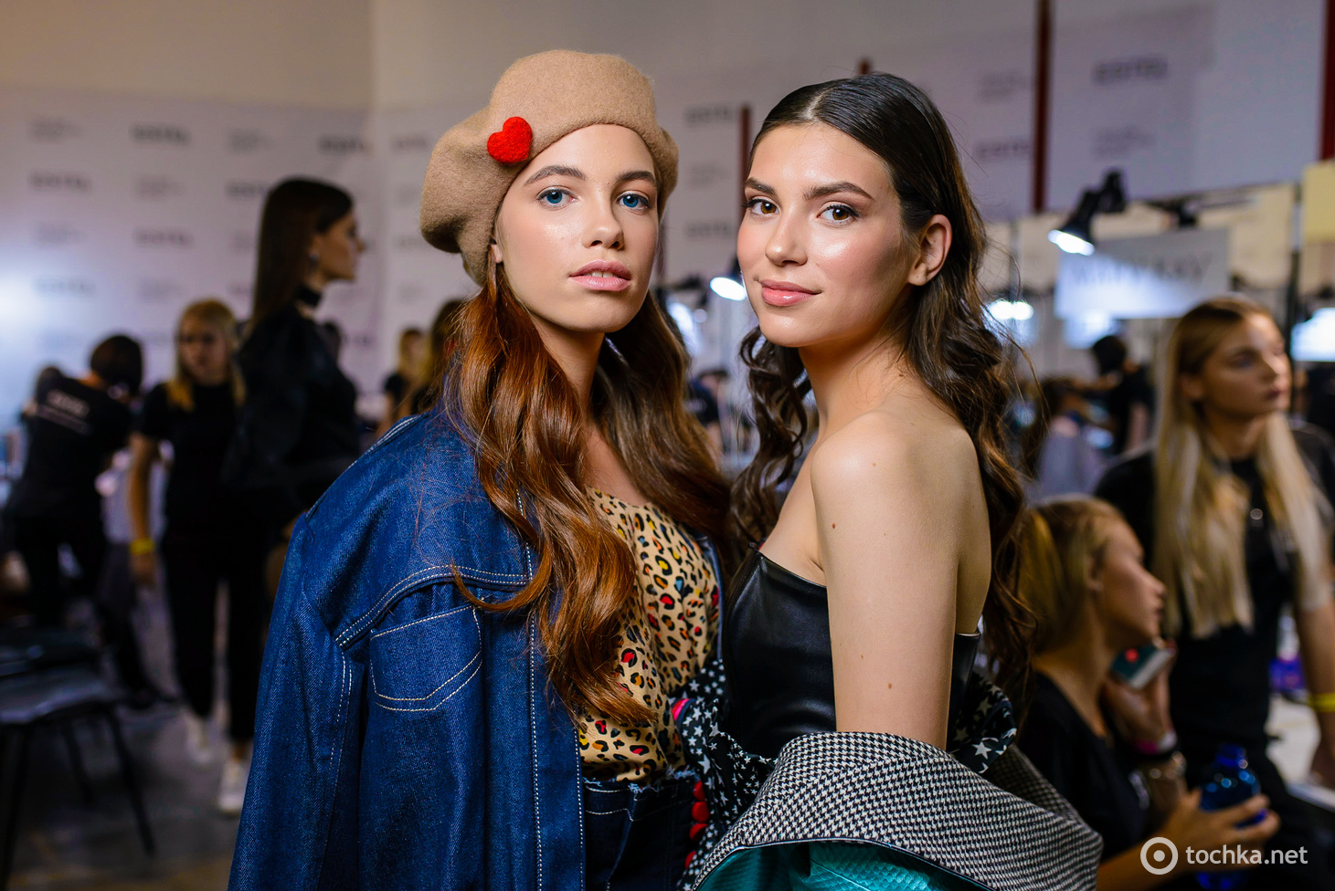 Backstage UFW SS19 пятого дня