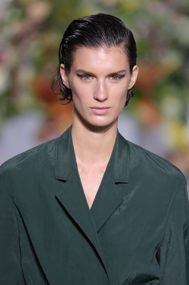 Макіяж на Тижні моди в Нью-Йорку: стрілки