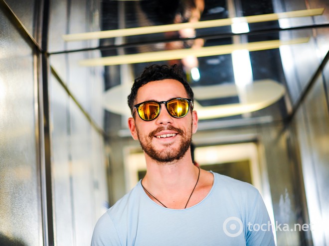 Женя Толочный