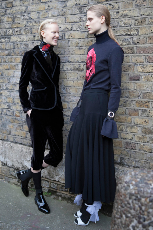 Неделя моды в Лондоне: ч/б street style