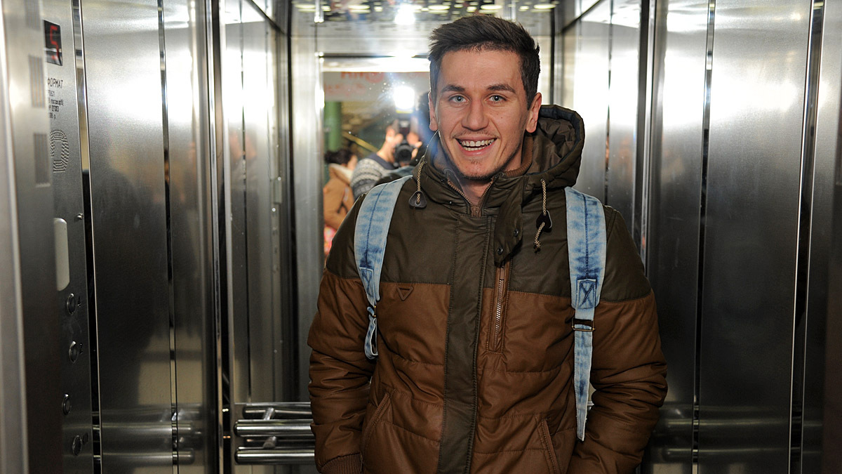 Олег Татаринов