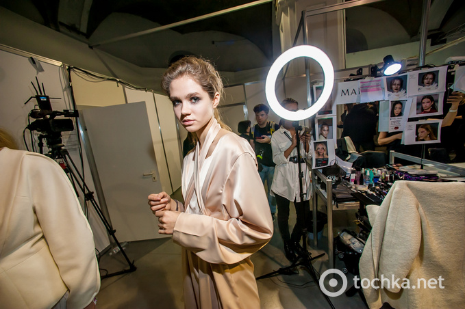 Backstage п'ятого дня UFW FW20 / 21