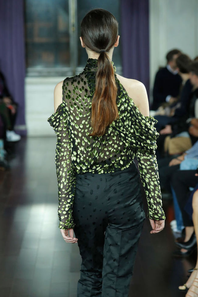 Бьюти-тенденции 2017: низкий хвост