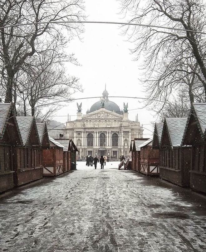 Новогодние праздники 2018 во Львове