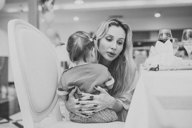 Світлана Лобода та її молодша дочка Тільда