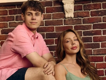 Син Кароль неочікувано з'явився на її концерті у Львові