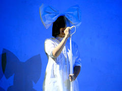 Sia