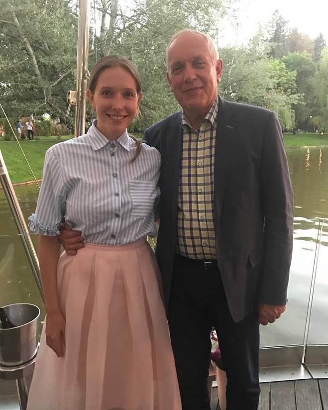 Катя Осадча (Instagram)