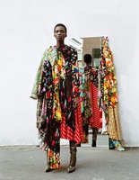 Balenciaga: рекламная кампания под руководством Демны Гвасалия Balenciaga: рекламная кампания под руководством Демны Гвасалия