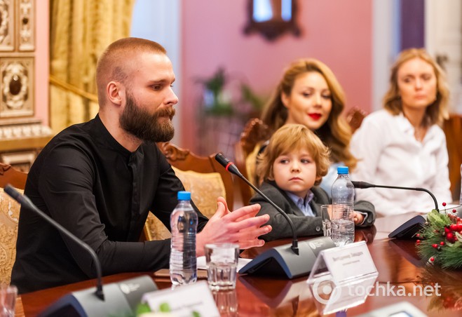 Різдвяна історія з Тіною Кароль