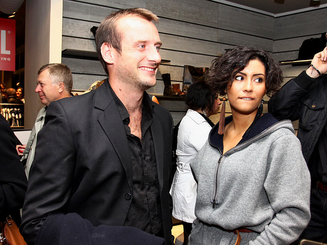 Френсис Метью и Малика