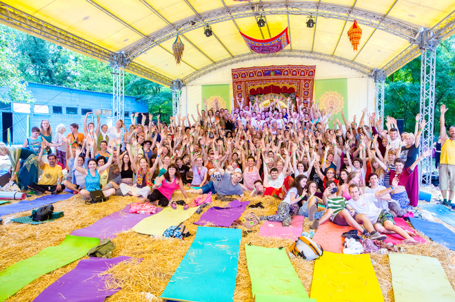 VEDALIFE: в Києві пройде міжнародний фестиваль йоги