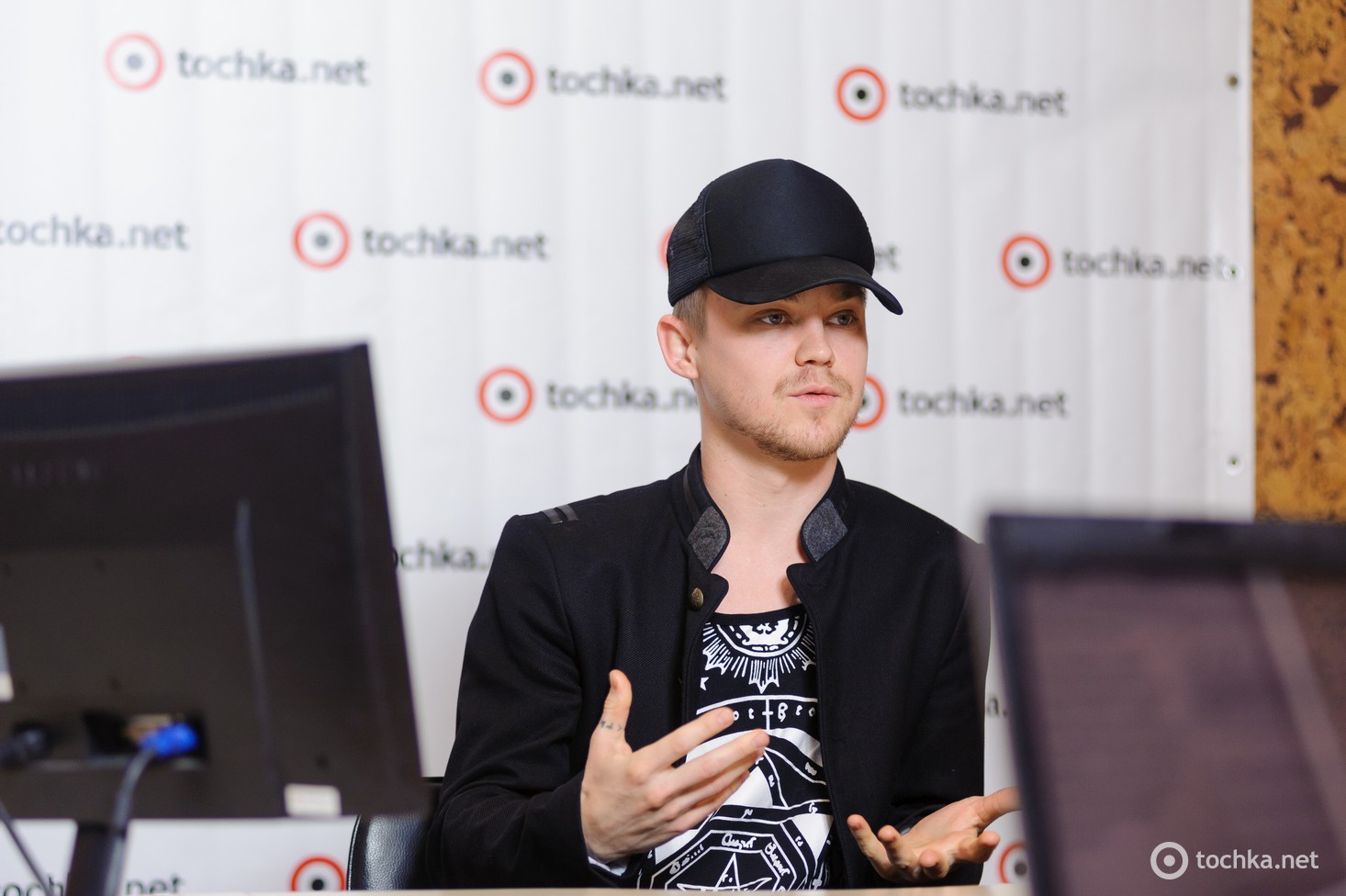 Артем Пивоваров