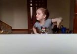 Девочку готовят к клубам