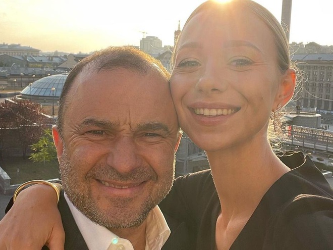 Реп'яхова відповіла на критику й розповіла про невірність Віктора Павліка колишній дружині