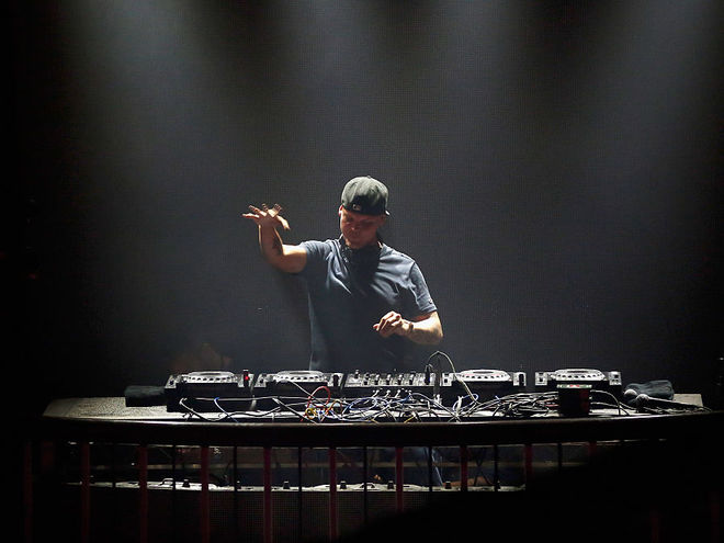 умер Avicii