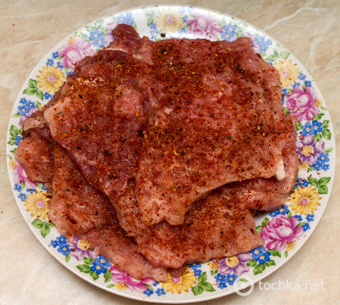 М'ясо по-французьки в духовці: рецепт з фото