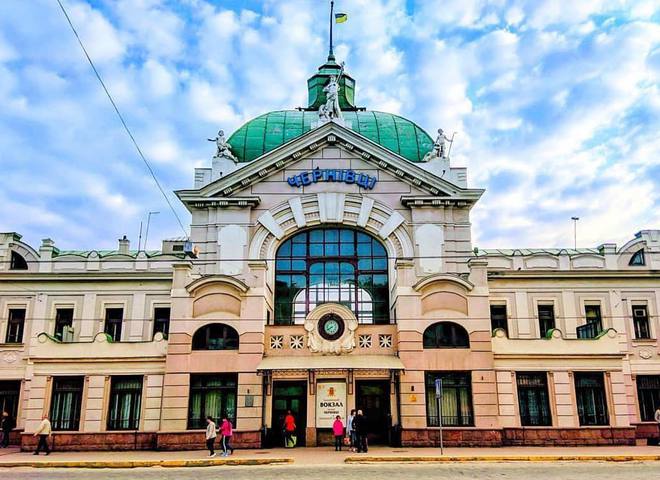 Тур выходного дня: поездка в Черновцы