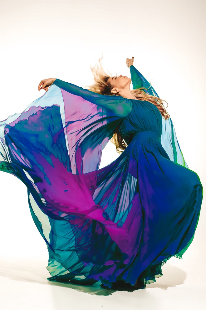 Аліна Гросу (GROSU)