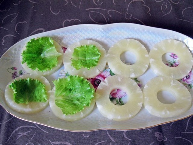 Закуски с ананасами фото