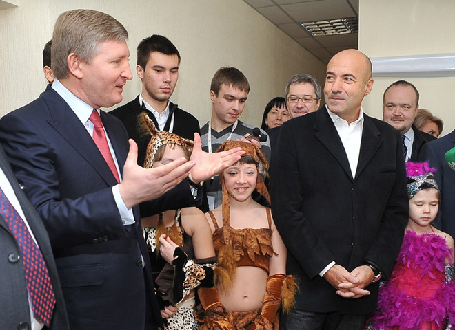 Ринат Ахметов, Игорь Крутой