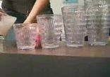 Вода и стаканы