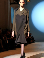 Показ KAMENSKAYAKONONOVA Показ KAMENSKAYAKONONOVA