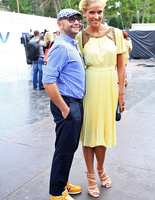 Новая волна: наряды звезд на открытии